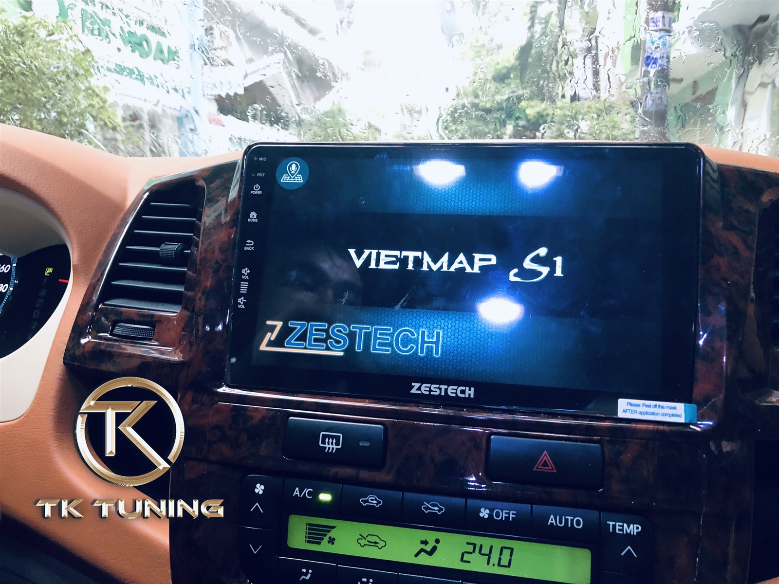 màn hình dvd cho xe toyota vios